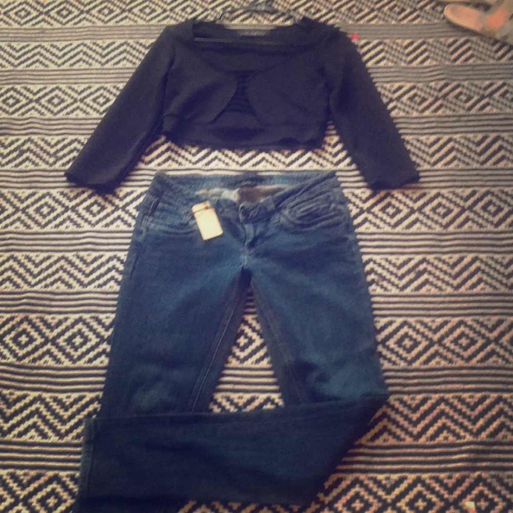 Super hot crop top and Bebe jeans.